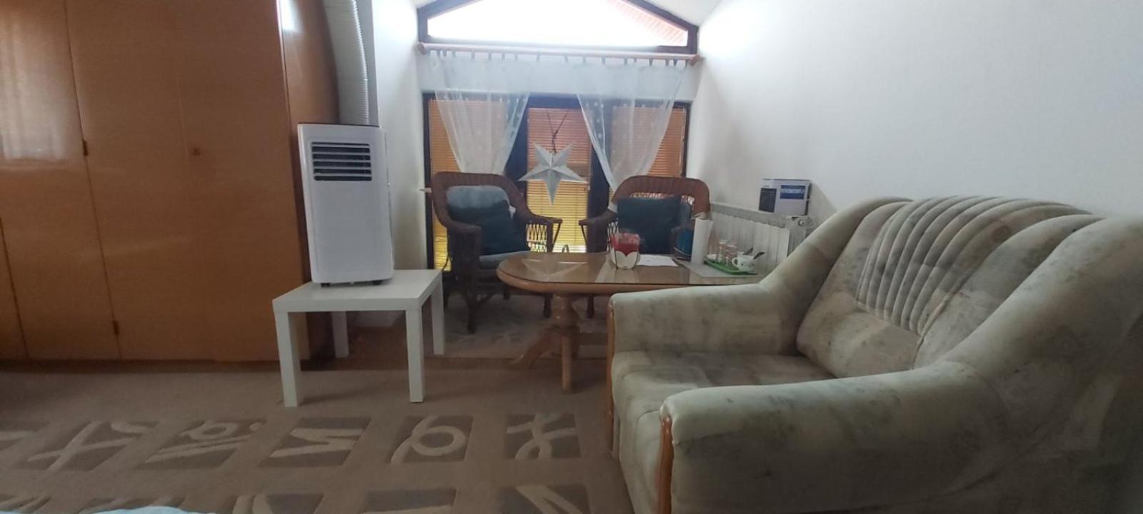 Sobe Majda Hotel Visoko Bagian luar foto